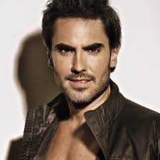 Douglas Galvan (@douglasgal)