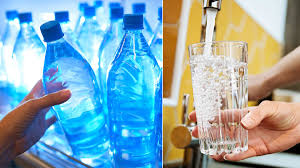 Balená voda je tisícinásobně dražší než kohoutková a může být hůř. Jak je  to možné?