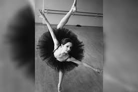 Nasceu na rússia soviética, se transformando num. The Search For Rudolf Nureyev S Dance Partner S Final Resting Place
