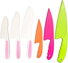 My children use knives in the kitchen almost from the moment they can stand unassisted. Amazon Com Fansisco 6 Pieces Kids Nylon Kitchen Baking Knife Set Kid Plastic Kitchen Knife Set Children S Safe Cooking Knives Set Ages 6 12 Kids Safe Knife For Fruit Bread Cake Lettuce Salad Pink