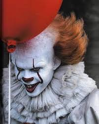 Bill Skarsgard As Pennywise It Pennywise The Clown Clown Images Pennywise The Dancing Clown