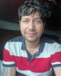 Sunday morning travel, God damn lazy!