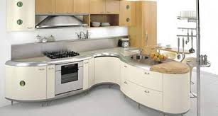 Walzcraft curved products are available in both traditional mortise and tenon (cope and stick), mitered and slab doors in radius options of 6,9,12,15,18,21,24,27,30,33,36,39,42,45,48,51,54,60,66,72,78,84,90,96, and many more custom radii. Modern Curved Kitchen Design Ideas