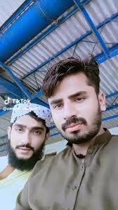 زندگي ۾ اهميت اھڙن ماڻھن کي ڏيو جيڪي دل سان اوهان جا منتظر هجن❤️