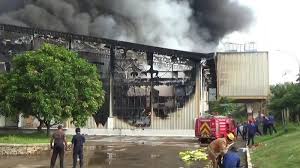 We did not find results for: Petugas Pemadam Kebakaran Terkendala Mencari Sumber Air Saat Padamkan Api Di Pt Dunia Daging Tribun Jabar