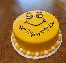 Getting older can be a hard pill to swallow, but don't fret, creating a beautiful life with amazing people is all worth it in the end. Funny Birthday Cake Sayings Awesome Short Birthday Quotes To Write On Cakes For Girlfriend Funny Birthday Cakes Funny Cake Funny Cake Images