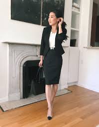 Stylish Black Pencil Skirt Outfit Ideas Extra Petite In 2020 Pencil Skirt Outfits Black Pencil Skirt Outfit Black Skirt Outfits
