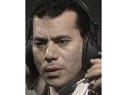 ضمن هذا المشهد الذي بدأ عصريًا وحتى يمكن وصفه ب ولكن ما ينقص المشهد الفني في الإمارات هو وجود متحف للفن الحديث يعرض فيه أعمال الفنانين الاماراتيين والعرب بشكل دائم. Ø£ÙŠÙ…Ù† Ø³Ù„Ø§Ù…Ø© Ù†Ø§Ø¹ÙŠ Ø§ Ø¹Ø¨Ø§Ø³ Ù…Ù†ØµÙˆØ± Ø¨Ø¹Ø¯Øª Ø¹Ù† Ø§Ù„ÙˆØ·Ù† Ù…Ù† Ø£Ø¬Ù„ Ù„Ù‚Ù…Ø© Ø§Ù„Ø¹ÙŠ Ù…ØµØ±Ø§ÙˆÙ‰