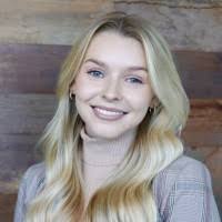 Sarah Clow's Instagram, Twitter & Facebook