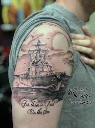This design symbolizes their love and loyalty to the us navy. U S Navy Destroyer Tattoo Tattoos Navy Tattoos Us Navy Tattoos