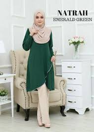 Waniza kreatiflibros y obras de consulta. Blouse Natrah E Green Saeeda Collections