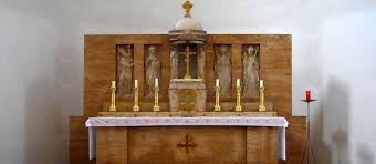 Die katholische kirche zeigt sich unkooperativ bezüglich der übergabe von unterlagen zur identifizierung der kinder. Kirchenausstattung Katholisch De