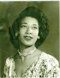 1950s Beautiful Woman Vintage Black Glamour Black Women Hairstyles African American Fashion