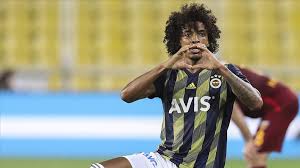 Luiz gustavo, 33, from brazil fenerbahce sk, since 2019 defensive midfield market value: Fenerbahceli Luiz Gustavo Esim Oglum Ve Ben Istanbul Da Cok Mutluyuz