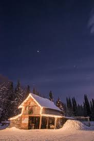 Interior Alaska Has Some Of The Most Beautiful Scenes In The World Like This Pictures Barn At Just Short Of Mag Night Photography Travel Photography Fairbanks