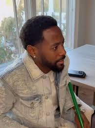 I think Wayne took that revolution quite well. He went from shock, to deep  thought, to concern (for Amber) to outright amusement. He didn't show that  much concern for Arby. But that's