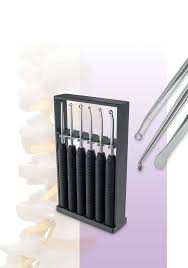 karl_xl_spine_07_2014_Layout 1