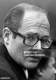 728 1977 Media Press Stock Photos, High-Res Pictures, and Images