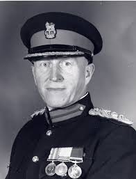 Tribute to Ian Rose, 1928