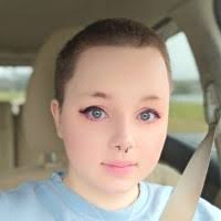 100+ "Danielle T." profiles