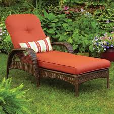 Better Homes Gardens Azalea Ridge Outdoor Chaise Lounge Walmart Com Outdoor Chaise Lounge Patio Chaise Lounge Outdoor Chaise