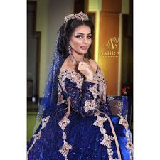 Nueva Coleccion De Ziana Amira Blue Dress Btissambatmaofficial Studiohichamphotographe Habiba Temsama Moroccan Bride Dresses Moroccan Fashion