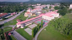 Pelajar menulis skrip drama bahasa mengikut format yang betul. Malay College Kuala Kangsar Mckk Aerial View Youtube