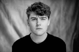 everyone The next cast member to introduce from the cast of GUT is James  Corr who takes