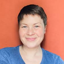 I wanna know everyone's 6 star reads. I'm talking God tier, no notes,  “everyone should read this at least once” books. Send them my way! 💜