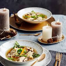 In unserer galerie finden sie unsere besten rezepte für einen festlichen ersten gang. Weihnachtliche Vorspeisen Suppen Essen Und Trinken