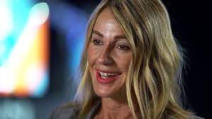 / ˈ k oʊ m ə n iː tʃ /, romanian: Nadia Comaneci Reflects On Her Perfect 10 41 Years Later Youtube