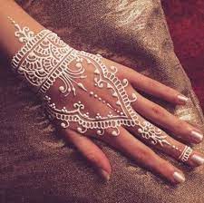 25 Amazing White Henna Designs Cuded White Henna Tattoo White Henna Designs Henna Tattoo