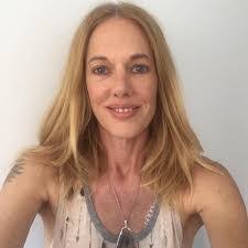 Kim Stringfellow's Instagram, Twitter & Facebook