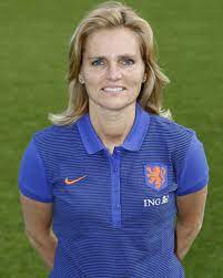 Ze werd in januari 2017 aangesteld als bondscoach van het nederlands vrouwenelftal dat op 6 augustus 2017 het europees kampioenschap won. Sarina Wiegman News