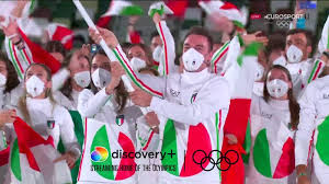 Chi sono jessica rossi e elia viviani, i portabandiera dell'italia alle olimpiadi di tokyo 2021. Cerimonia Di Apertura Delle Olimpiadi Il Portabandiera Di Tonga A Petto Nudo E L Italia Sport
