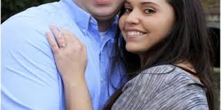 Montano, Marks tie the knot