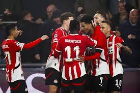 PSV pakt aan de hand van Tillman eerste driepunter in Champions League