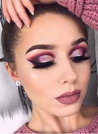 40 Top Trending Makeup And Beauty 2019 To Try Now Burgundy Makeup Burgundy Makeup Look Pageant Makeup