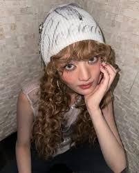 7 Inspirasi Gaya Rambut ala Minnie (G)I-DLE, Sontek deh!