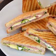 Croque Monsieur Au Chevre Asperges Et Tomates Sechees Croque Monsieur 20 Recettes Qui Revisite Croque Monsieur Recette Croque Monsieur Recettes De Cuisine