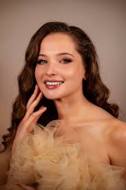 Diaporama. Voici les onze candidates au titre de Miss Alsace 2025