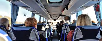 Vyhledává spojení různých dopravců a zobrazuje aktuální polohy vlaků a autobusů. Lignes En Autocars Sur L Agglo