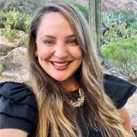 Gretchen Cash's Instagram, Twitter & Facebook