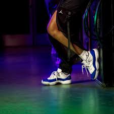 From the jordan 11 concord to jordan 11 space jam, buy and sell every colorway of the air jordan 11 now on stockx. Air Jordan 11 The Fresh Press By Finish Line
