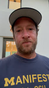 Mike Dix's Instagram, Twitter & Facebook