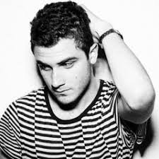 Steve Kuchta's Instagram, Twitter & Facebook