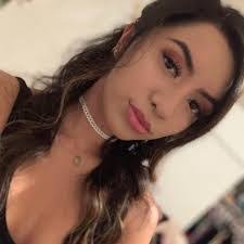 Marisela Botello's Instagram, Twitter & Facebook