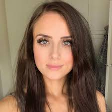 Amber Cosco 🌸 (@Amber_cosco)