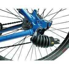 Die fahrrad anhängerkupplung besteht zu großen teilen aus kunststoff. E Kupplung