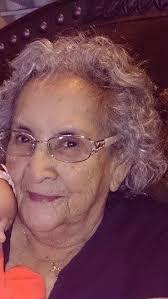 Leona Fernandez's Instagram, Twitter & Facebook